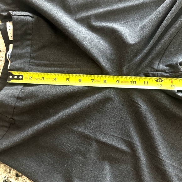 Old Navy High Rise Slim Flare Gray Pants Women’s Size 14 /31” Inseam - Picture 8 of 12